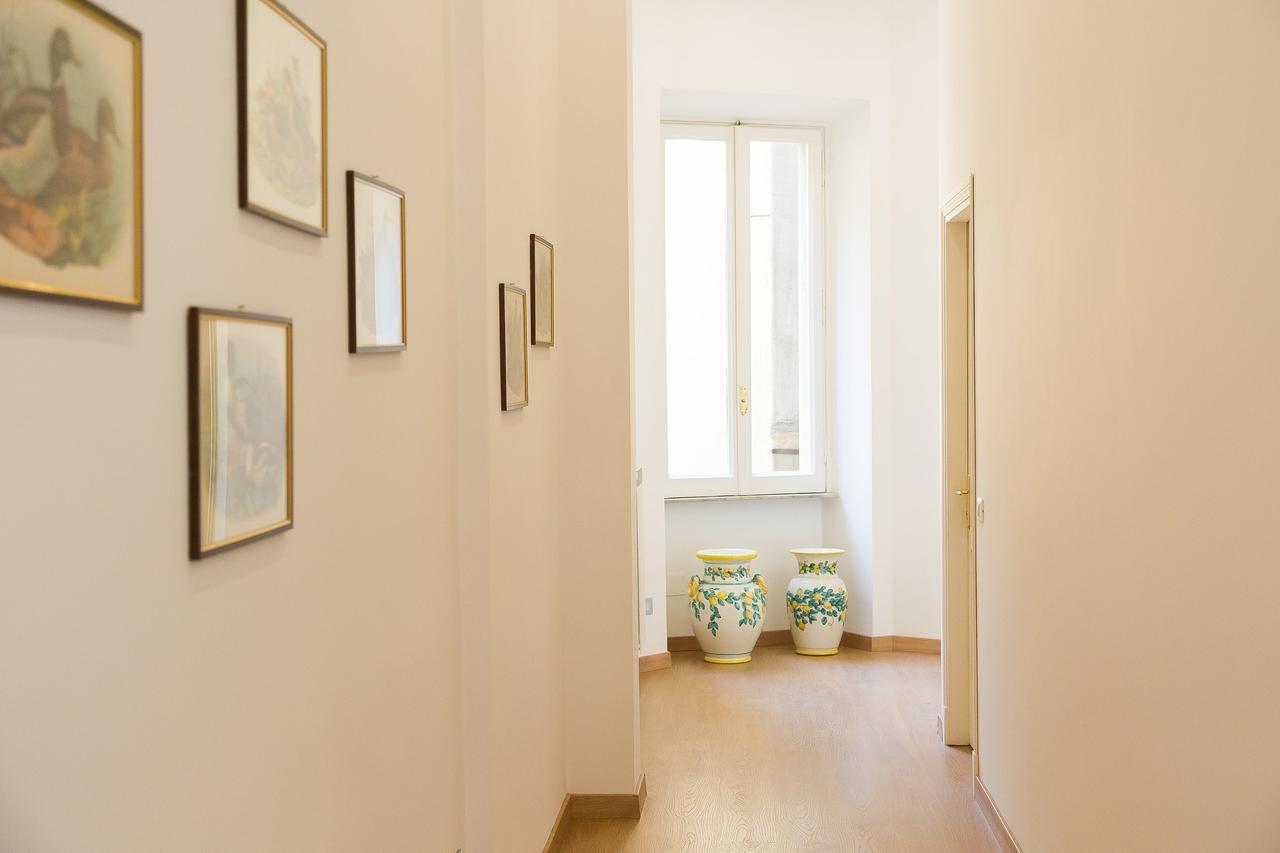 Prestigious Apartment Via Barberini روما المظهر الخارجي الصورة