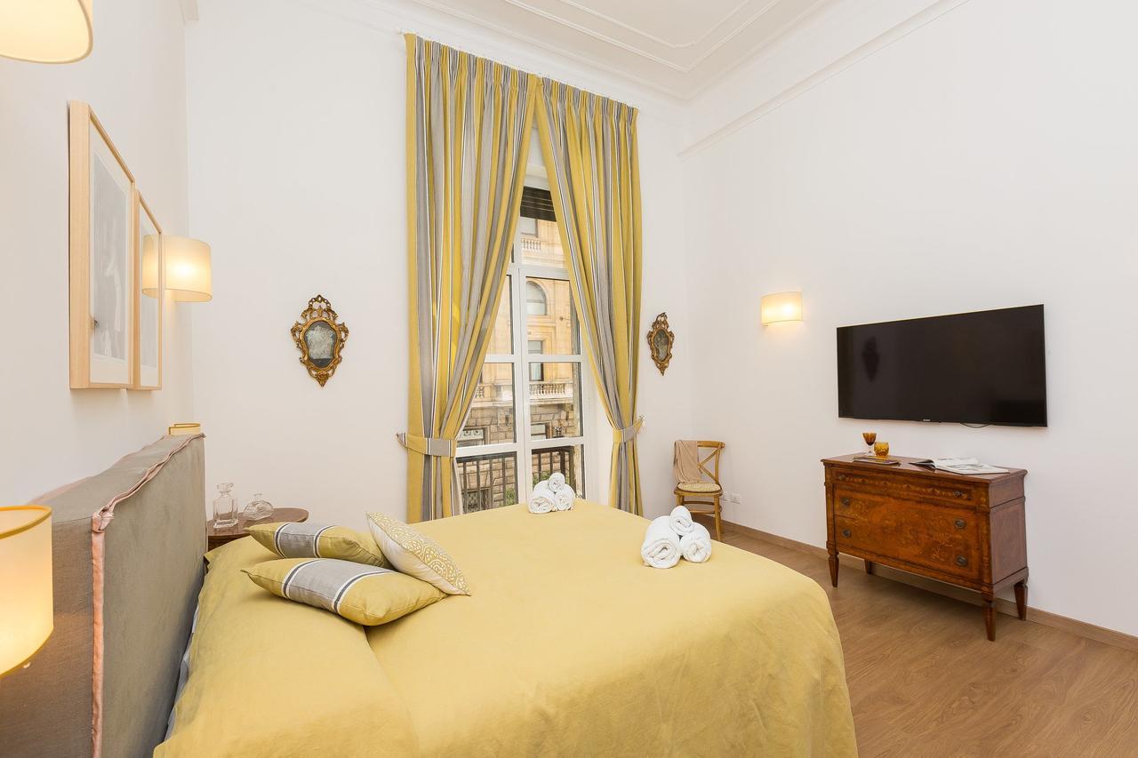 Prestigious Apartment Via Barberini روما المظهر الخارجي الصورة