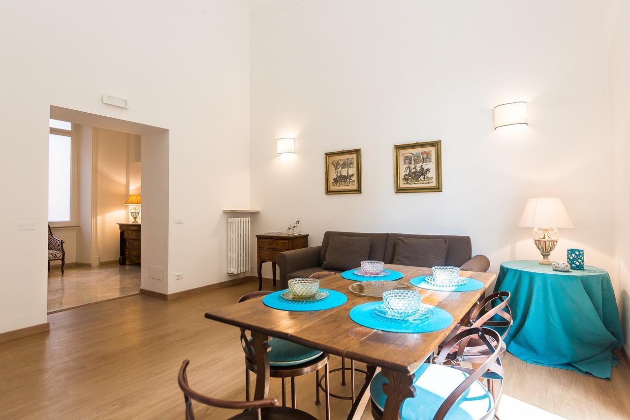 Prestigious Apartment Via Barberini روما المظهر الخارجي الصورة