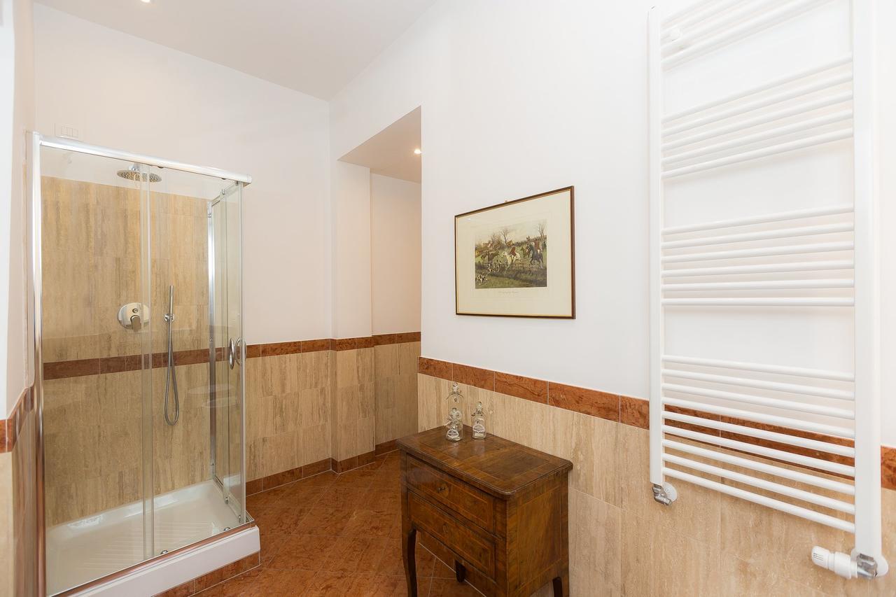 Prestigious Apartment Via Barberini روما المظهر الخارجي الصورة