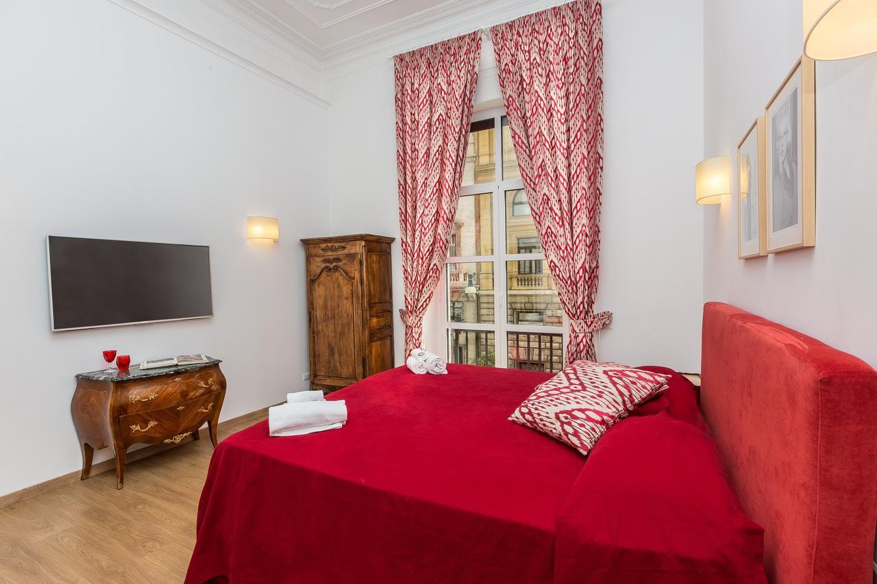 Prestigious Apartment Via Barberini روما المظهر الخارجي الصورة